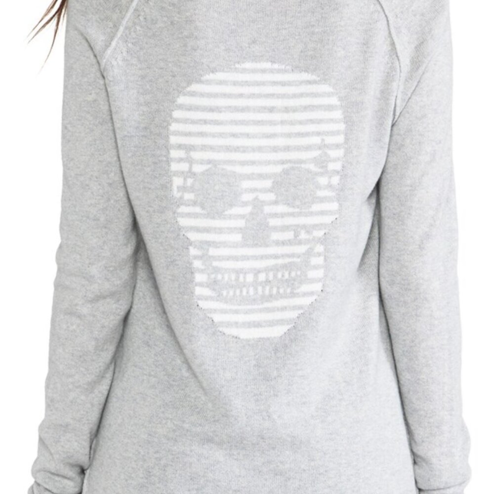 NWOT $119 Skull Cashmere V-8 Sweater - Sz M - Picture 2 of 8